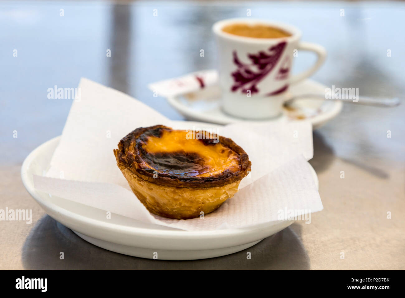 Pasteis de nata, pâtisserie portugaise, Algarve, Portugal Banque D'Images