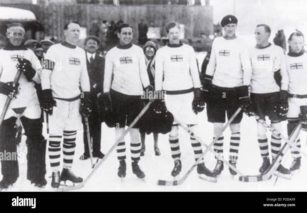 . L'équipe de Hockey : Anglais de Grande-Bretagne aux championnats d'Europe qui s'est tenu à Davos, en Suisse, 1926. English : Équipe de hockey de la Princesse Grace aux Championnats d'Europe tenus à Davos, en Suisse, en 1926. 1926. Inconnu 25 Hockeygreatbritain Banque D'Images