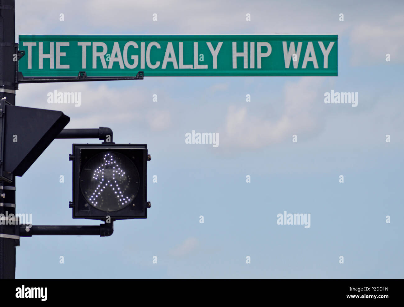 Avril 2012. Kingston, Ontario, Canada. Street a été renommé The Tragically Hip, façon de rendre hommage à la ville natale band. Chanteur Gordon Downie adopté. Banque D'Images