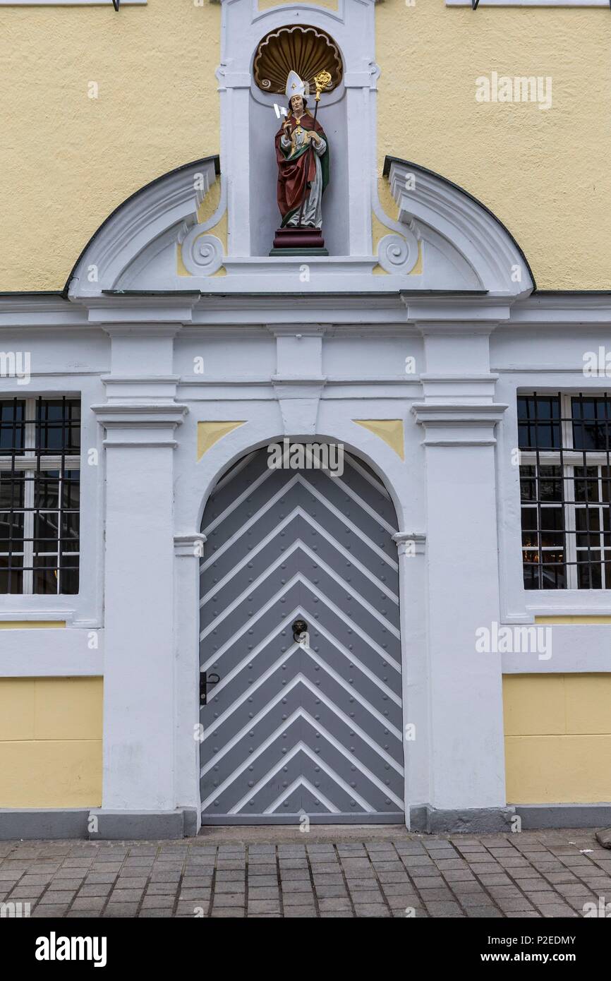 L'Autriche, Haute Autriche, région du Salzkammergut, inscrite au Patrimoine Mondial de l'UNESCO, Sankt Wolfgang (St. Wolfgang), sa façade est décorée Banque D'Images