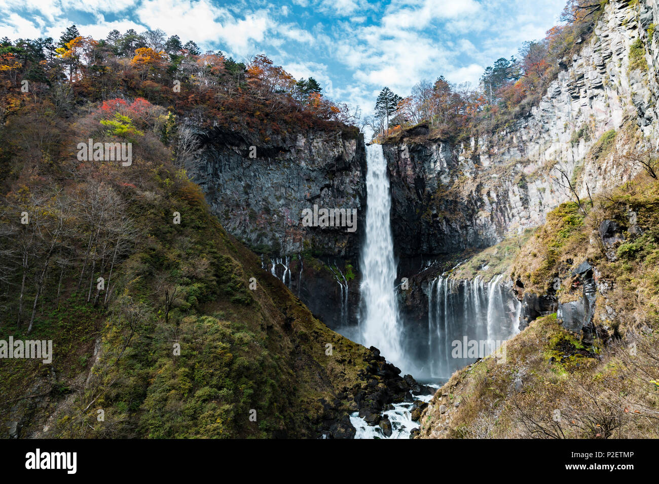 Nikko chutes Kegon à partir de la plate-forme de vue à Nikko, Tochigi Prefecture, Japan Banque D'Images