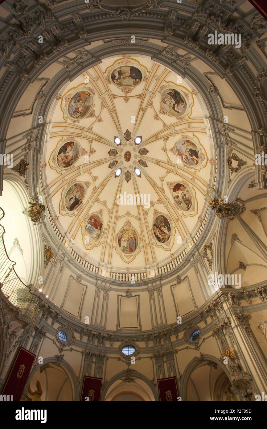 Espagne - La Huerta de Murcia (district) - MURCIA. Murcie (capitale) ; / Museo Iglesia de San Juan de Dios ; barroca cúpula. Banque D'Images