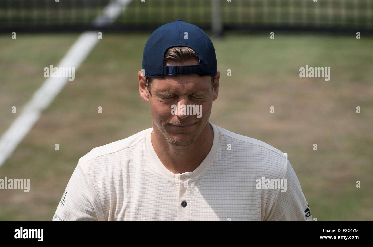 Stuttgart, Allemagne. 15 Juin, 2018. 15 juin 2018, l'Allemagne, Stuttgart : Tennis, ATP-Tour, masculin, quart de finale. Le Tchèque Tomas Berdych réagit. Credit : Marijan Murat/dpa/Alamy Live News Banque D'Images