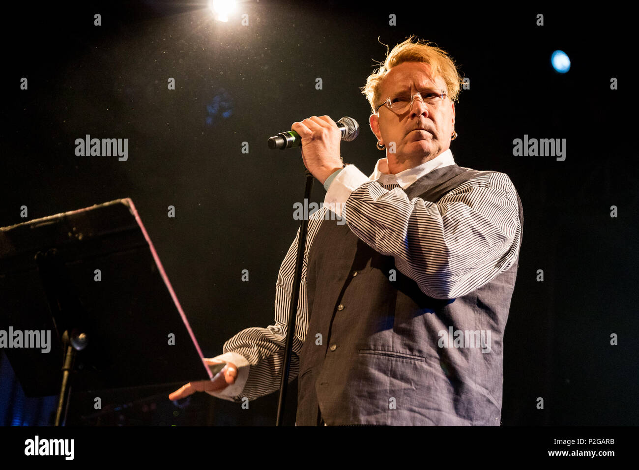 John Lydon (alias Johnny Rotten) de Public Image Ltd effectue sur scène à l'O2 Academy de Sheffield, UK, 15 juin 2018. Banque D'Images