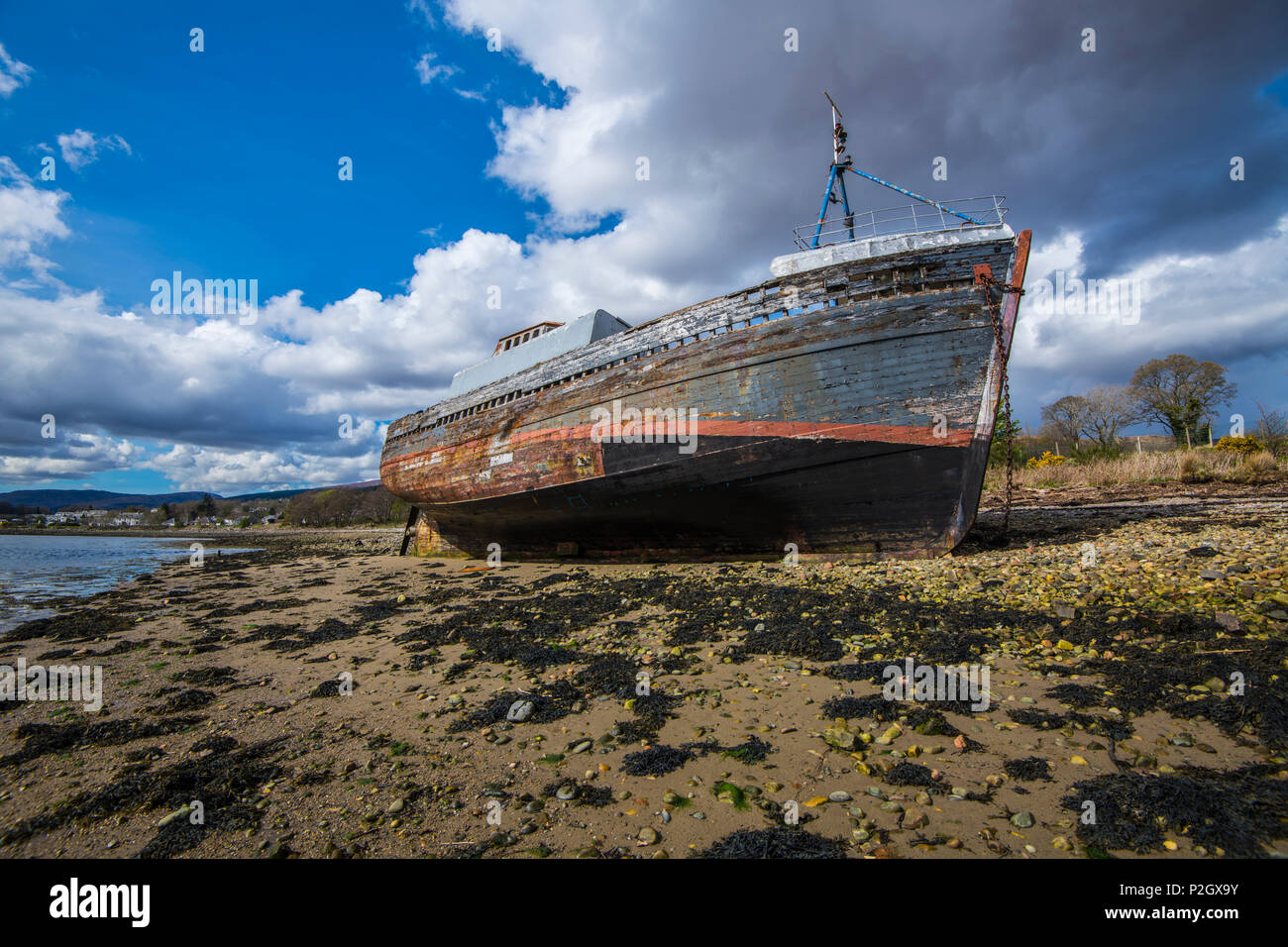 De Corpach, Highland, en Écosse - 28 Avril 2018 : Naufrage du chalutier du hareng et du maquereau MV Dayspring, lancé en 1975. Plus tard rebaptisée "Golden Harvest'. Banque D'Images