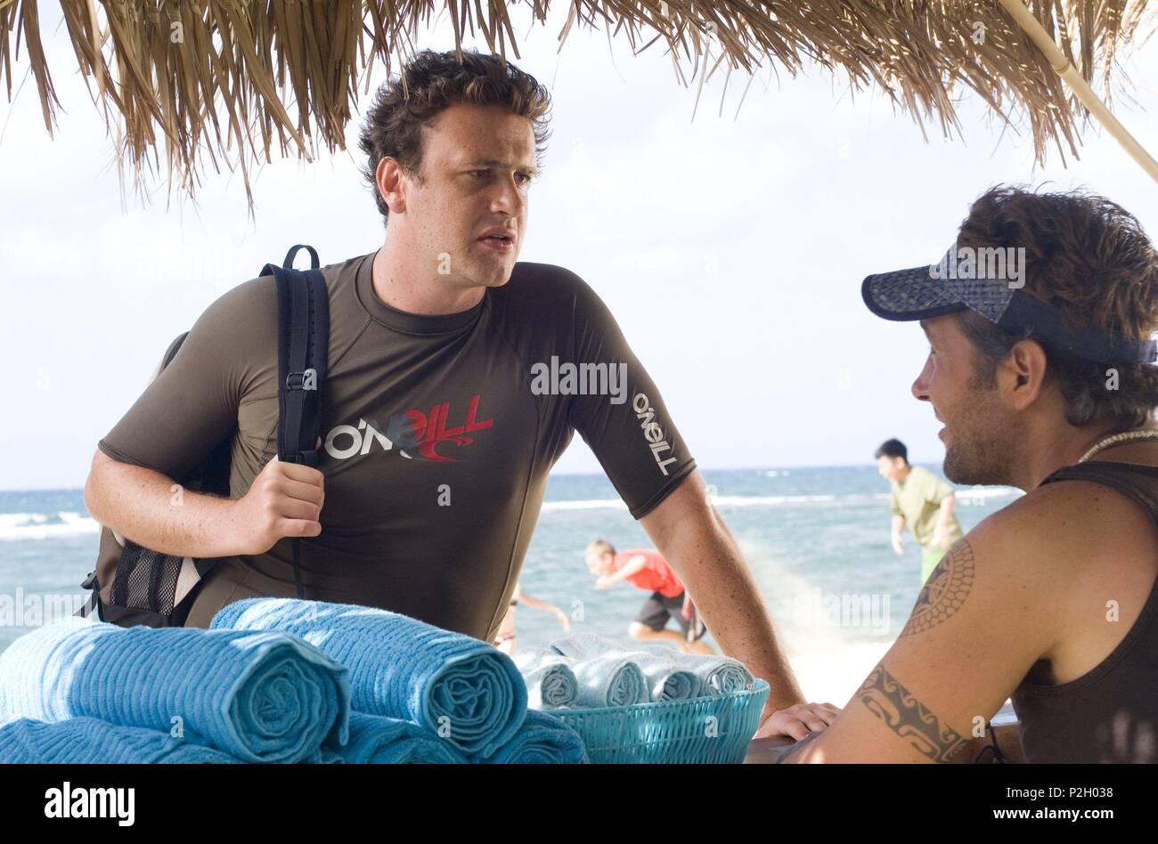 Titre original : Forgetting Sarah Marshall. Titre en anglais : Forgetting Sarah Marshall. Directeur de film : Nicholas Stoller. Année : 2008. Stars : Paul Rudd, Jason Segel. Credit : APATOW PRODUCTIONS / WILSON, GLEN / Album Banque D'Images