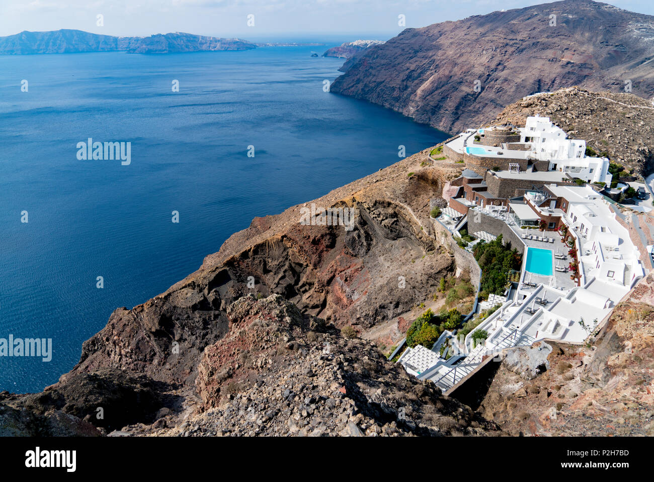 Grand Hôtel Particulier à Flanc De Falaise Avec Piscine En Bord De