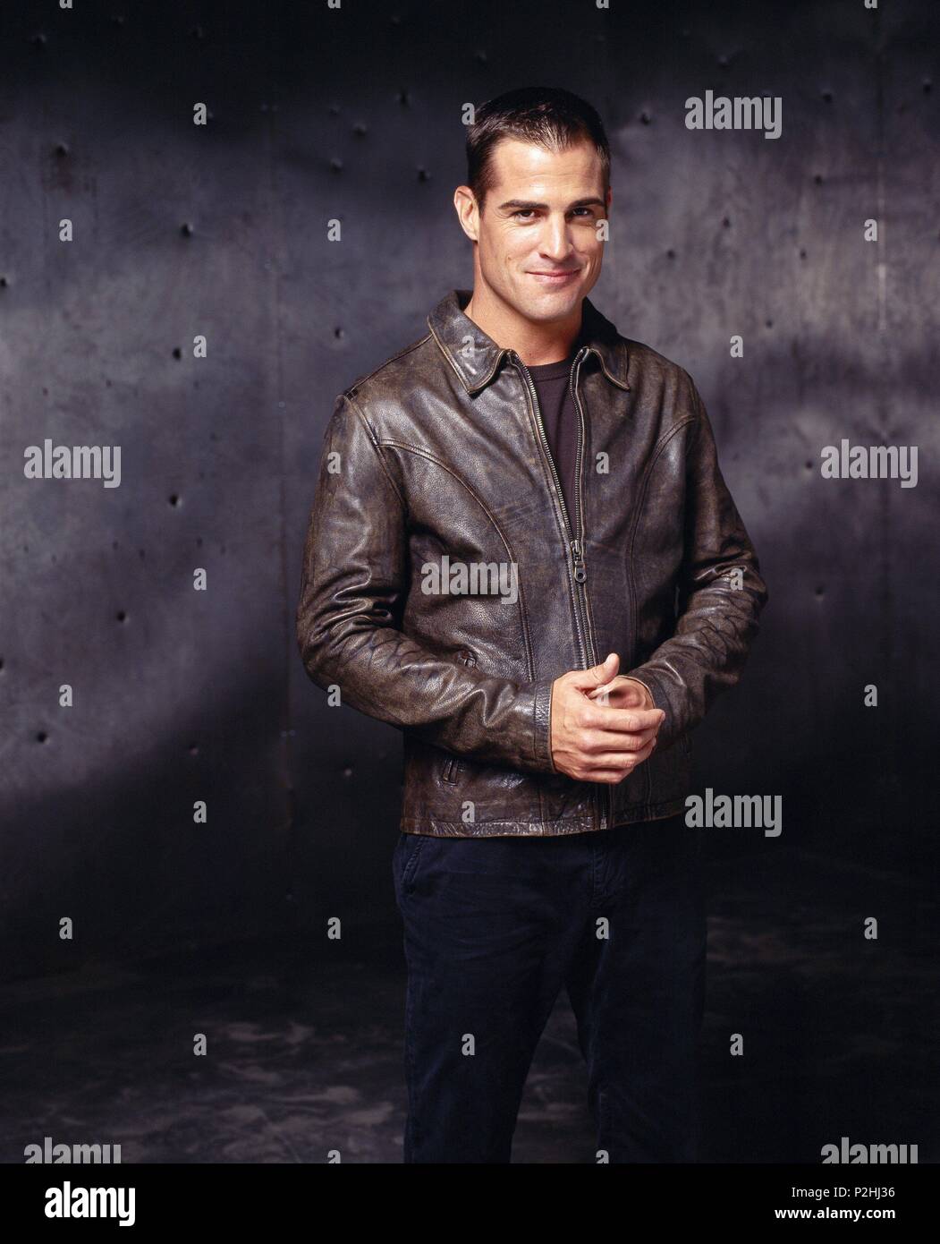 Titre original : CSI : Crime Scene Investigation-TV. Titre en anglais : CSI : Crime Scene Investigation. Année : 2000. Stars : GEORGE EADS. Credit : CBS Television / Album Banque D'Images