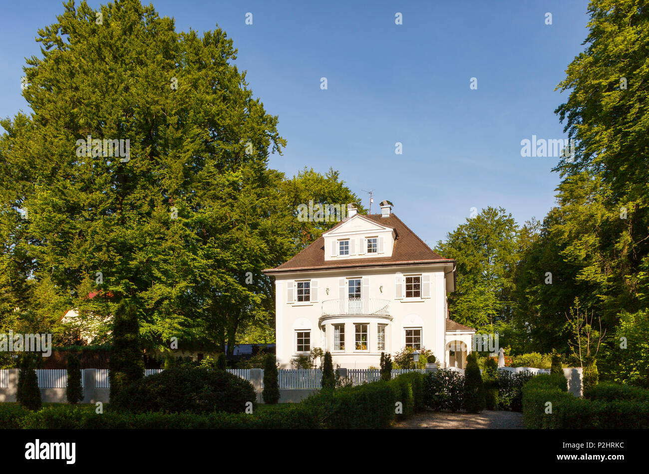 Villa sur les rives de la rivière Isar, Pullach im Isartal, au sud de Munich, Haute-Bavière, Bavaria, Germany, Europe Banque D'Images