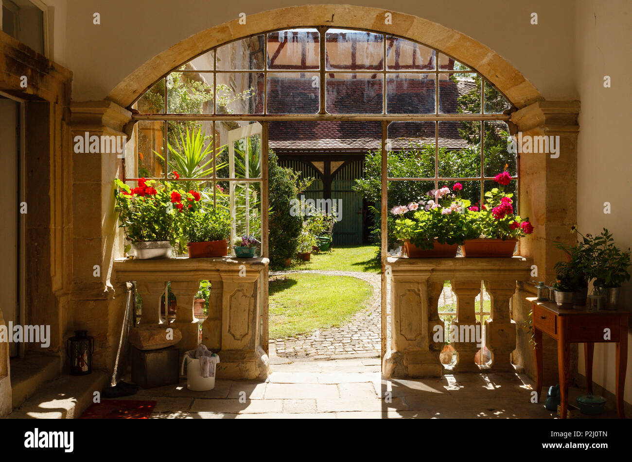 Jardin de la cour intérieure, centre historique de la ville, site du patrimoine mondial de l'UNESCO, Bamberg, Haute-Franconie, Bavaria, Germany, Europe Banque D'Images