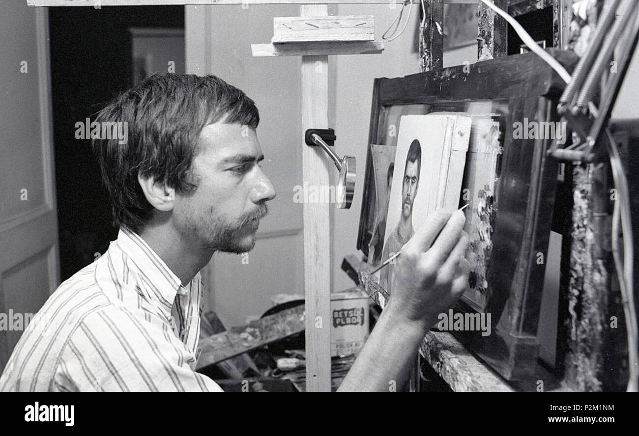 . Peintre réaliste magique américain Gregory Gillespie dans son studio, à Rome. 1962-1970 (ch. 1969 D'après les auto-portrait). Vittoriano Rastelli 38 Gregory Gillespie à Rome 4 Banque D'Images