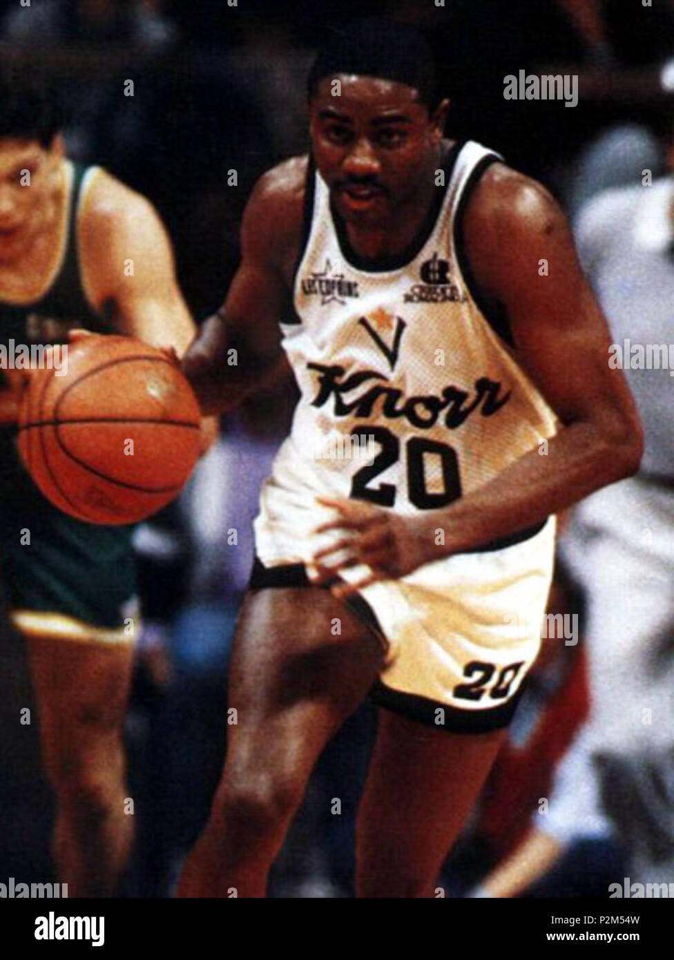 . Anglais : Micheal Ray Richardson avec Virtus Bologne. 2 juin 2018. Inconnu 55 Micheal Ray Richardson Banque D'Images