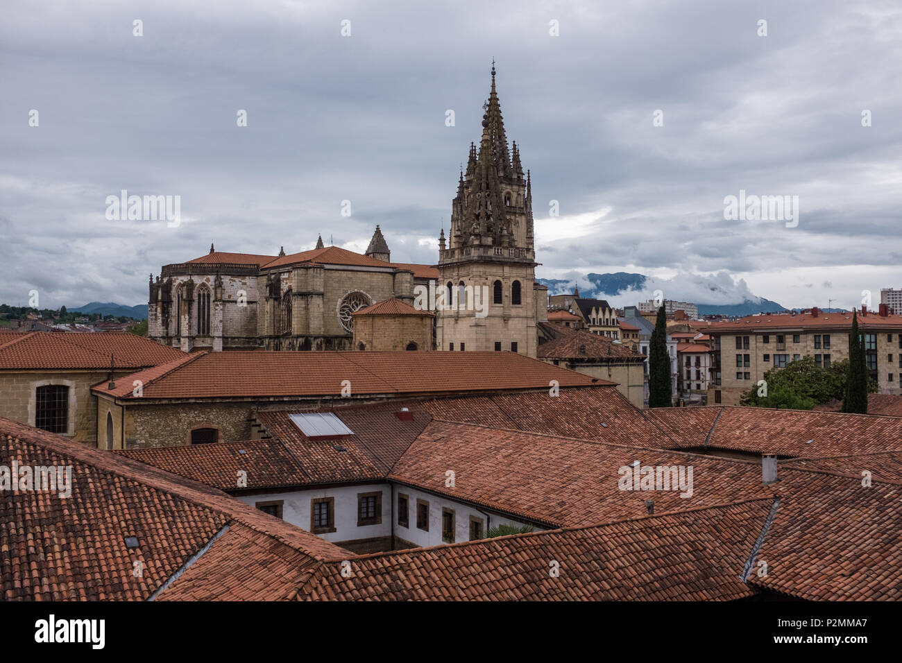 La Cathédrale d''Oviedo Banque D'Images