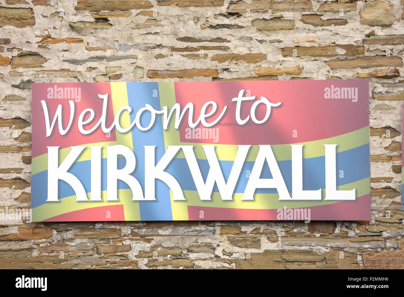 'Bienvenue à Kirkwall' inscrivez-vous à la gare routière, Kirkwall, Orkney, continentale, îles du Nord, Ecosse, Royaume-Uni Banque D'Images