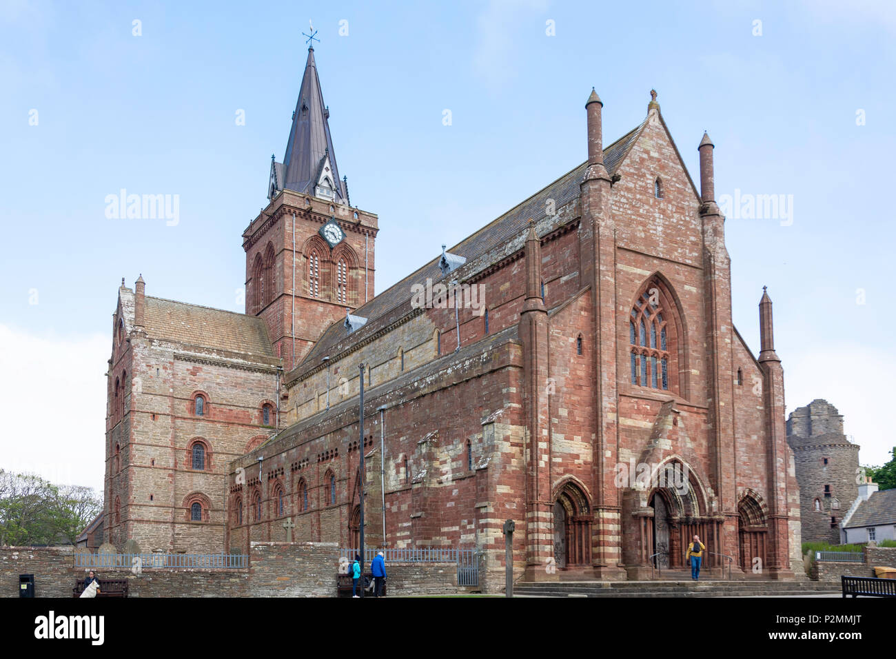 St Magnus Cathedral, Broad Street, Kirkwall, le continent, les îles Orcades, îles du Nord, Ecosse, Royaume-Uni Banque D'Images
