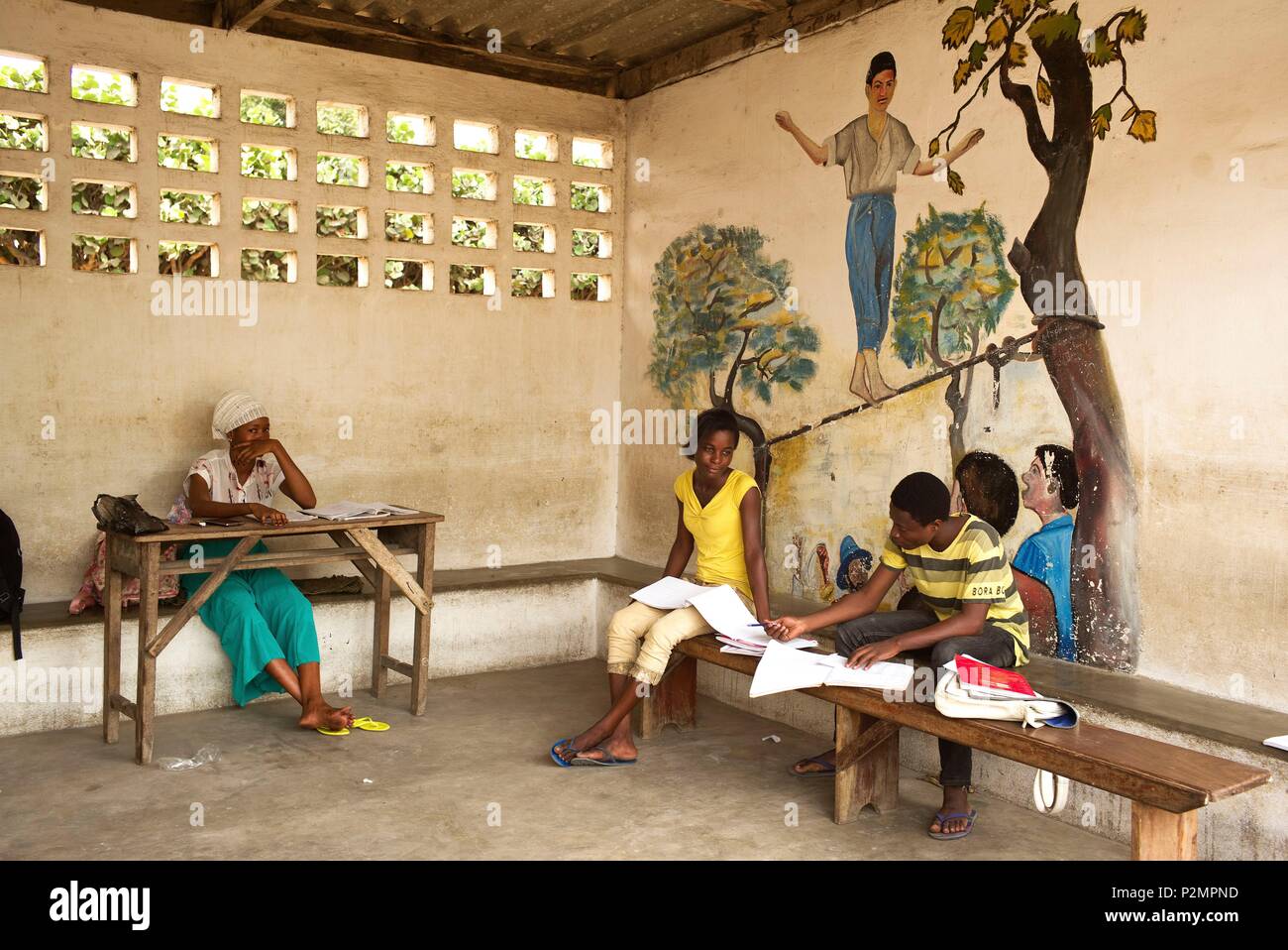 Togo, Lomé, Catholic High School, à la périphérie de la capitale Banque D'Images