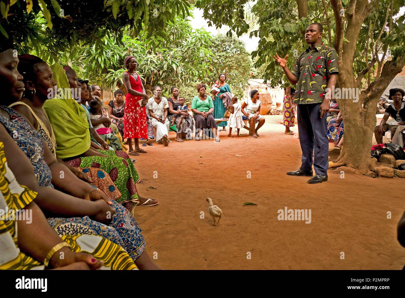 Togo, Lomé, Assilassime ONG soutenue par Entrepreneurs du Monde, de formation et de soutien pour les bénéficiaires du crédit micro Banque D'Images