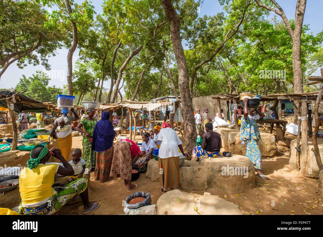 Le Burkina Faso, région Centre-Sud, province du Nahouri, Tiebele, jour de marché Banque D'Images