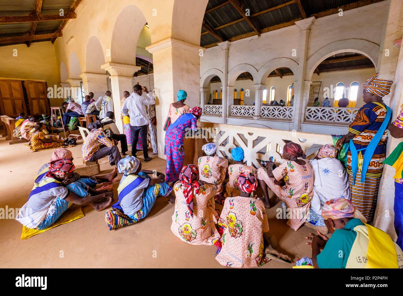 Le Burkina Faso, région Centre, Ouagadougou, cérémonie religieuse à la Cathédrale de l'Immaculée Conception Banque D'Images