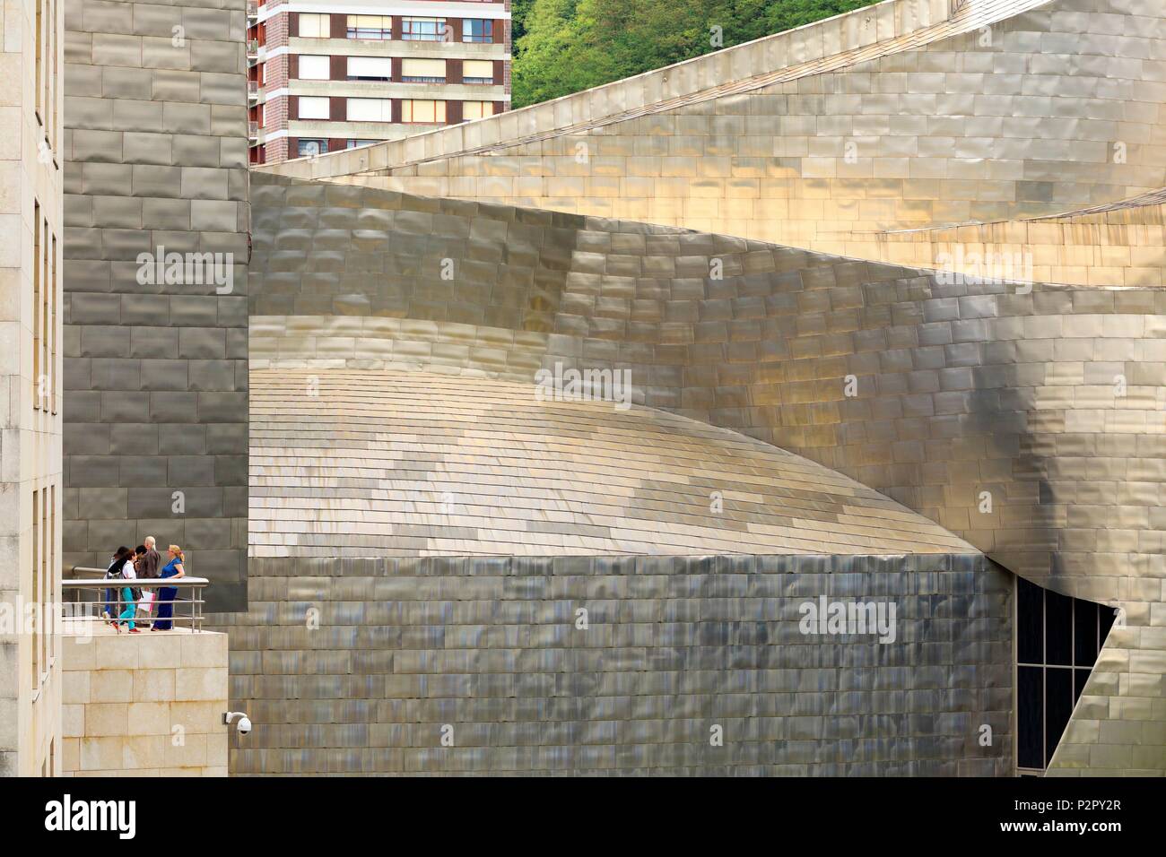 Espagne, Pays basque, Bilbao, Vizcaya, quartier Abando, Guggenheim Museum, l'architecte Frank Gehry Banque D'Images