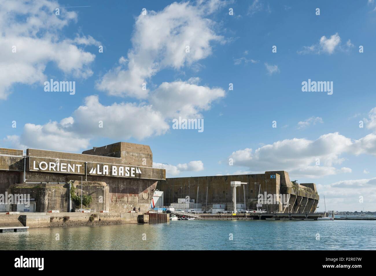 France, Morbihan, Lorient, la base sous-marine Photo Stock - Alamy