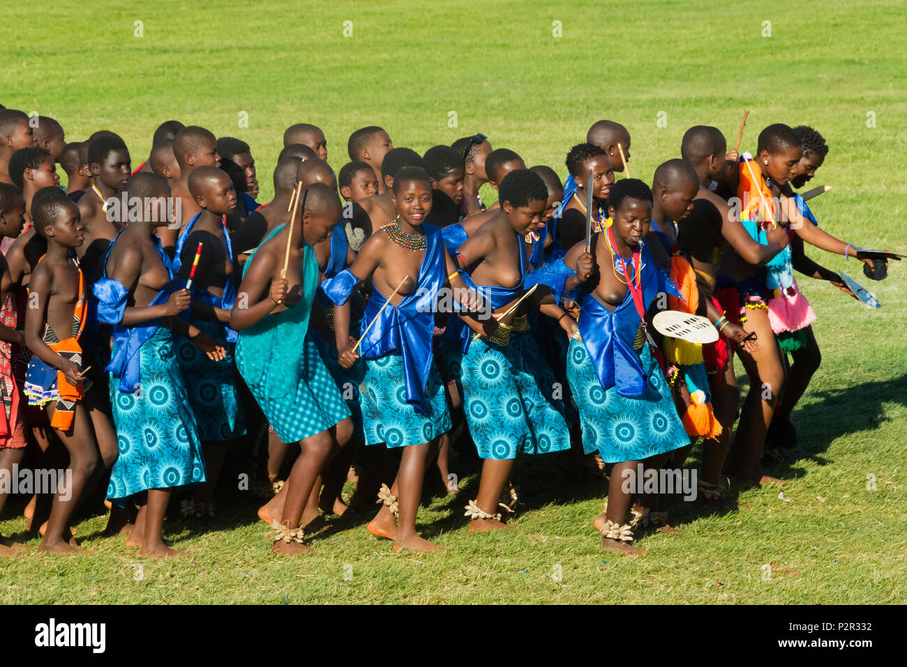Swazi reed dance festival Banque de photographies et d’images à haute ...
