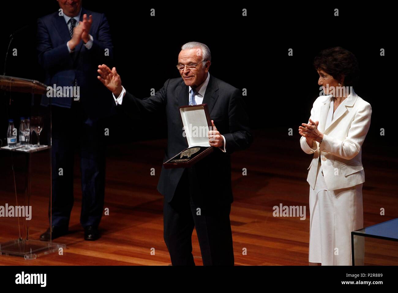 La Reina Sofia asiste junto a Paloma O'Shea a la ceremonia de Clausura del curso academico 2017-2018 de la Escuela Superior de Musica Reina Sofia. (Photo : José Cuesta/261/Cordon presse). La Reine Sofia participe avec Paloma O'Shea à la cérémonie de clôture de l'année universitaire 2017-2018 à l'Escuela Superior de Musica Reina Sofia 261/cordon press Banque D'Images