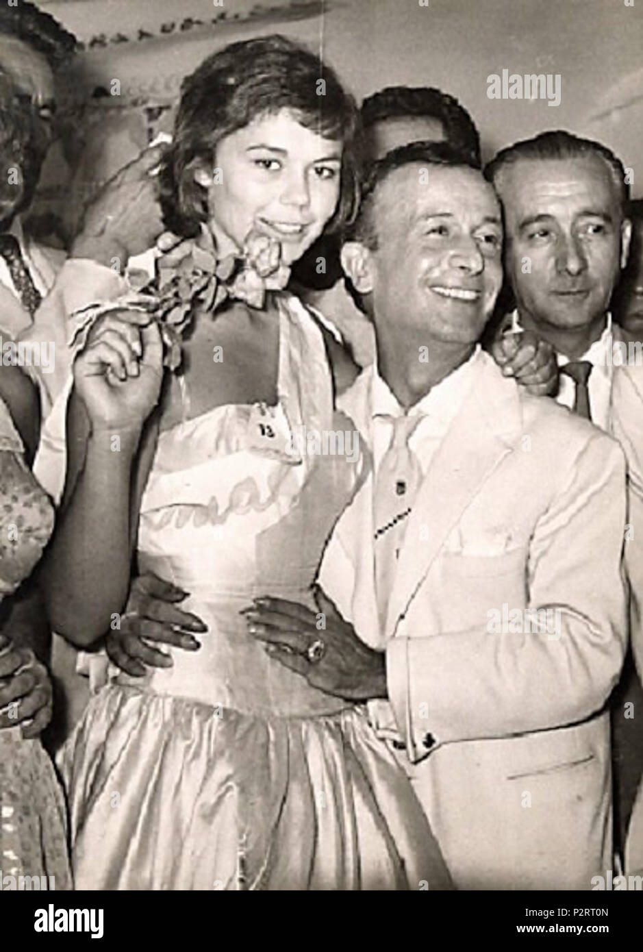 . Giorgia Moll, miss cinéma, con Emilio Schubert . 1955, Roma. Inconnu 81 Schubert Moll Mlle cinema Banque D'Images