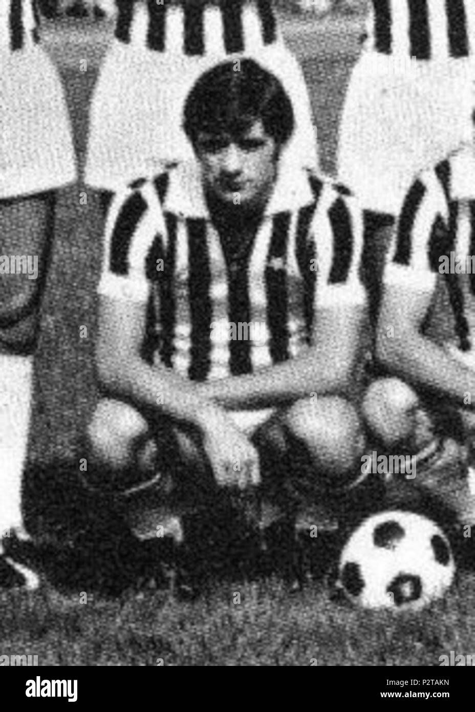. Italiano : Il calciatore italiano Giuseppe Zaniboni alla Juventus nella stagione 1970-71. vers 1970. Photo par inconnu rognée par Danyele 45 Juventus Football Club 1970-1971 - Giuseppe Zaniboni Banque D'Images