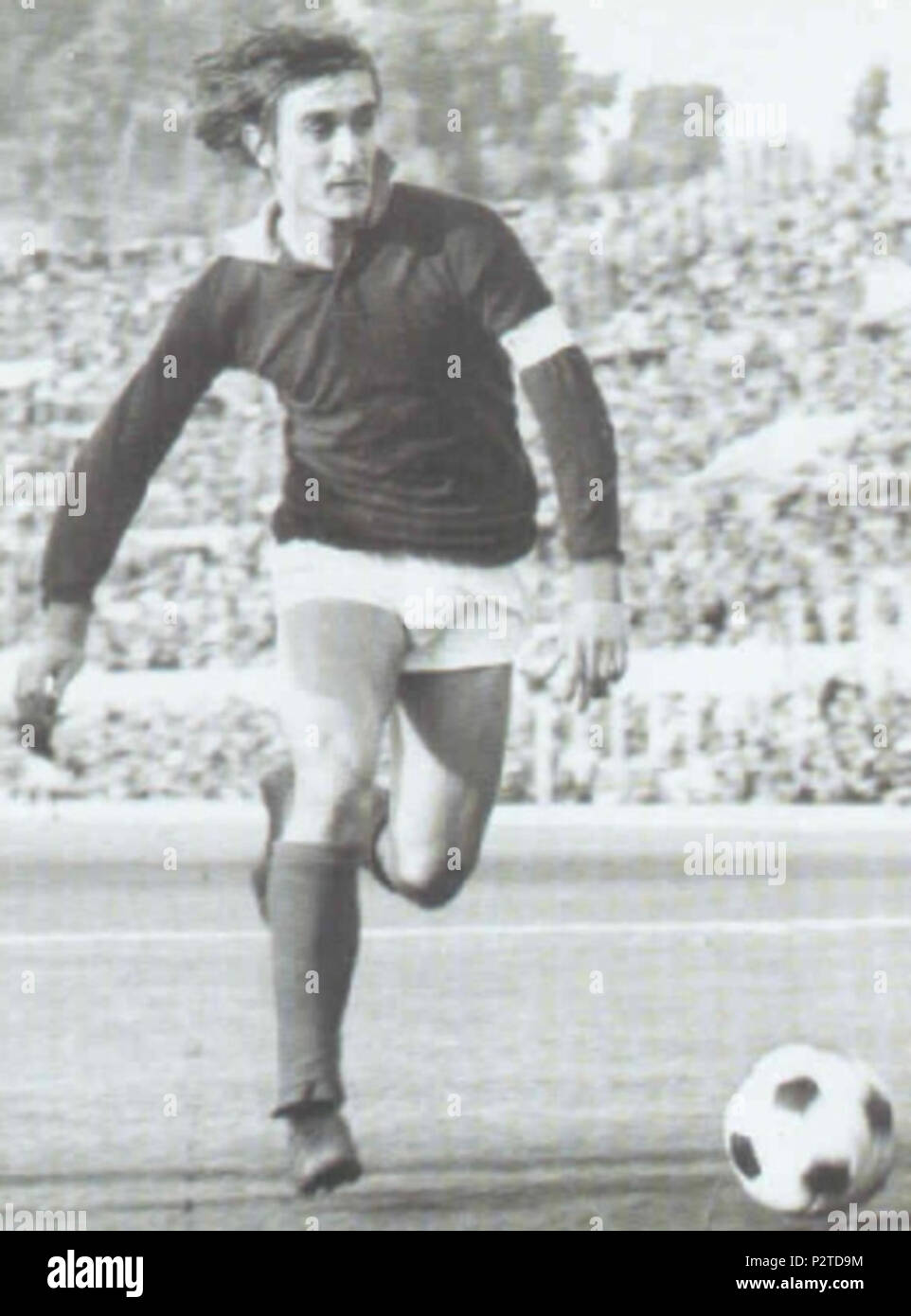 . Footballeur italien Franco 'Ciccio' Cordova, puis capitaine d'A.S. Roma, dans le stade olympique en 1973 . 1974. Inconnu 13 Calcio Franco Cordova Olimpico 1974 Banque D'Images