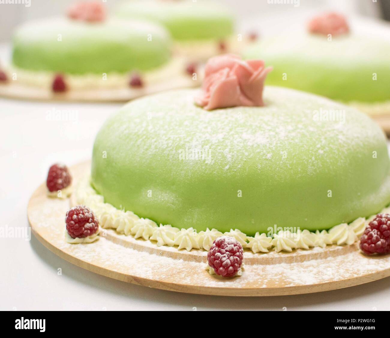 Gateau Suedois National Princess Cake Photo Stock Alamy