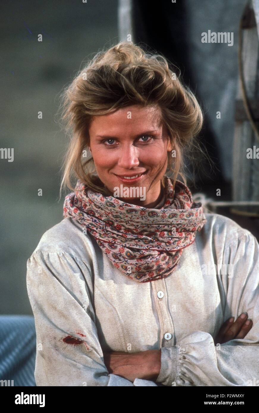 Titre original : RED RIVER. Titre en anglais : RED RIVER. Film Directeur : RICHARD MICHAELS. Année : 1988. Stars : LAURA JOHNSON. Credit : MGM/UA TELEVISION / Album Banque D'Images