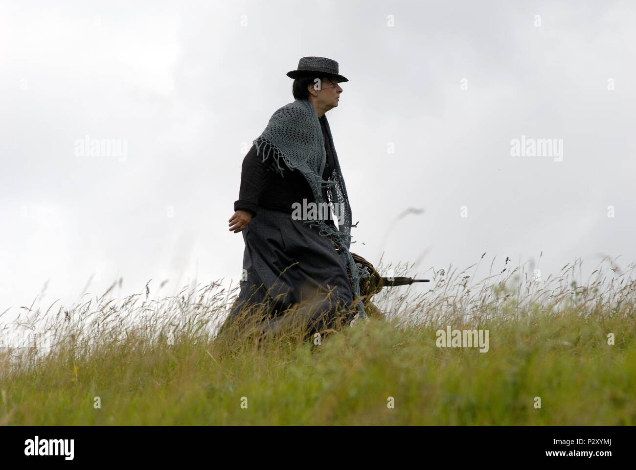 Titre original : SÉRAPHINE. Titre en anglais : SÉRAPHINE. Film Directeur : MARTIN PROVOST. Année : 2008. Stars : Yolande Moreau. Credit : TS PRODUCTIONS/CLIMAX FILMS/RÉGION ILE-DE-FRANCE / Album Banque D'Images