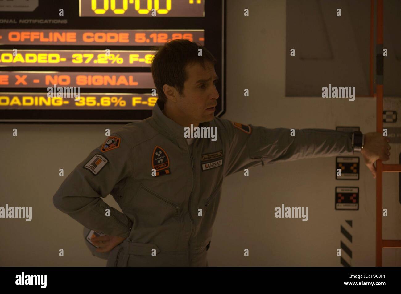 Titre original : ANN. Titre en anglais : ANN. Directeur de film : DUNCAN JONES. Année : 2009. Stars : SAM ROCKWELL. XINGU FILMS / Crédit : TILLE, Mark / Album Banque D'Images