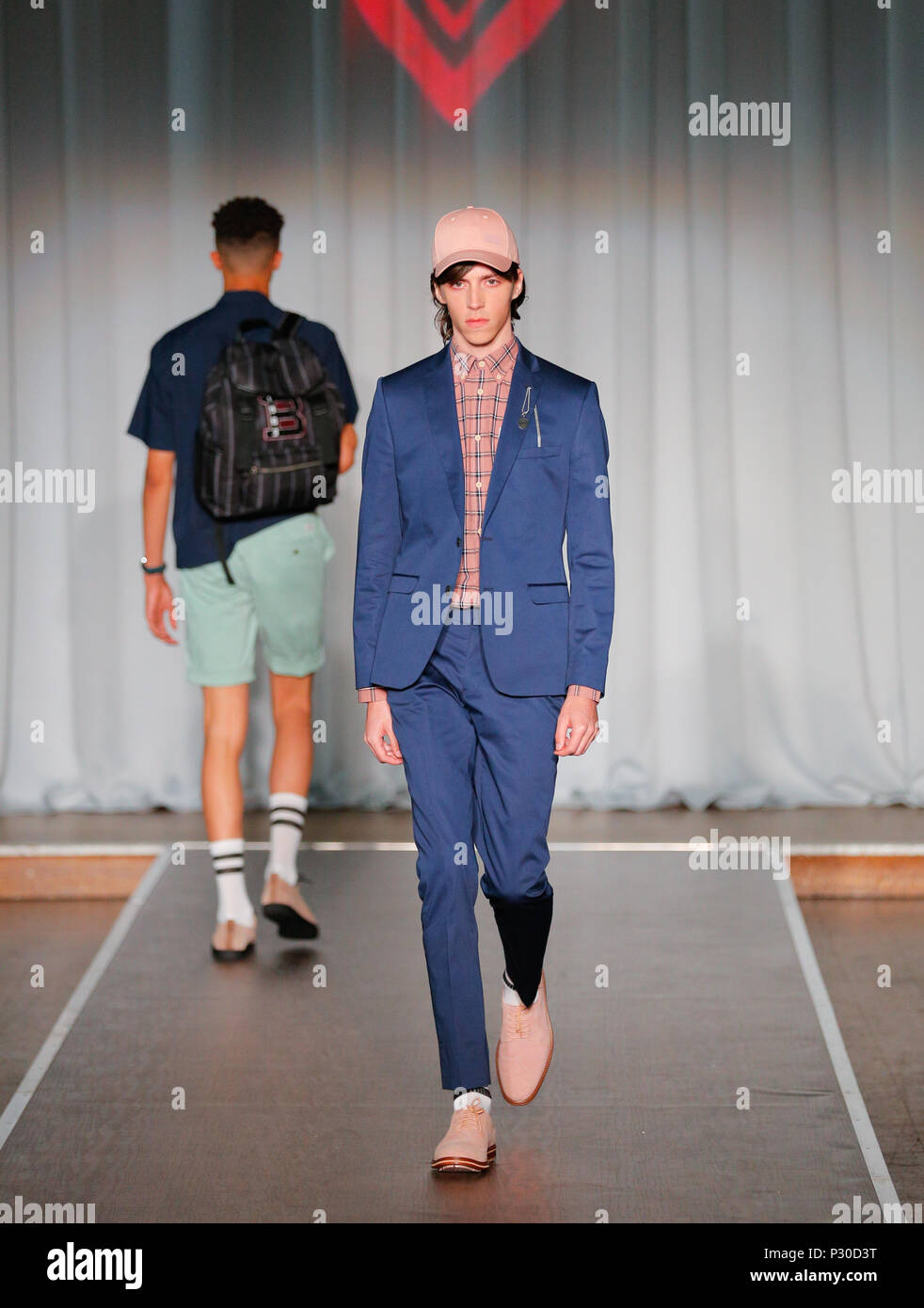 London Fashion week hommes le designer britannique Ben Sherman présente la collection Summer Spring 2019 au British Fashion Council Show Space Banque D'Images