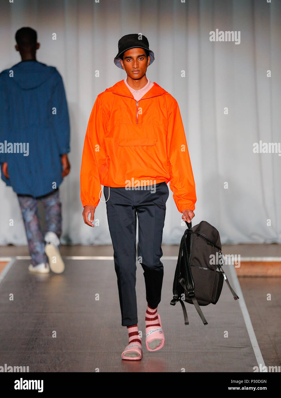 London Fashion week hommes le designer britannique Ben Sherman présente la collection Summer Spring 2019 au British Fashion Council Show Space Banque D'Images