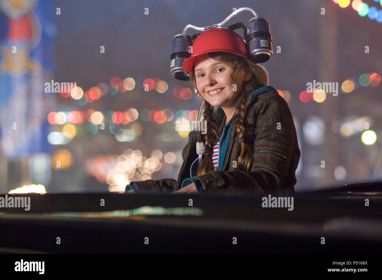 Titre original : ZOMBIELAND. Titre en anglais : ZOMBIELAND. Directeur de film : Ruben Fleischer. Année : 2009. Stars : ABIGAIL BRESLIN. Credit : Columbia Pictures / Album Banque D'Images