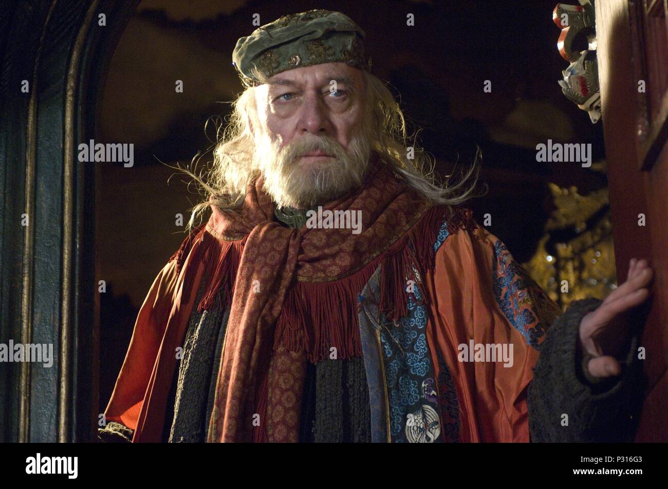 Titre original : L'IMAGINARIUM DU DOCTEUR PARNASSUS. Titre en anglais : L'IMAGINARIUM DU DOCTEUR PARNASSUS. Film Réalisateur : Terry Gilliam. Année : 2009. Stars : Christopher PLUMMER. Crédit : Infinity propose des divertissements/Icon Productions // Album Banque D'Images