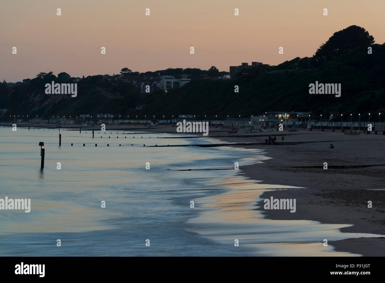 Une zone de plage à l'ouest de la jetée de Bournemouth, Royaume-Uni. Banque D'Images