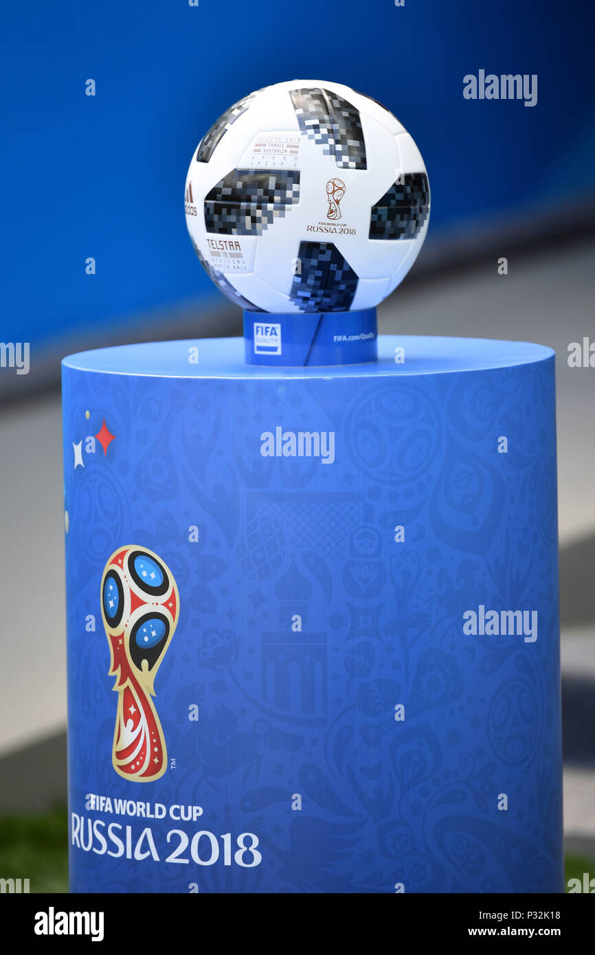 Kazan, Russie. 16 Juin, 2018. Motif aléatoire, Match Ball Adidas Telstar France (FRA) -L'Australie (AUS) 2-1, premier tour, Groupe C, match 5, le 16.06.2018 à Kazan, Kazan Arena. Coupe du Monde de Football 2018 en Russie à partir de la 14.06. - 15.07.2018. Utilisation dans le monde entier | Credit : dpa/Alamy Live News Banque D'Images