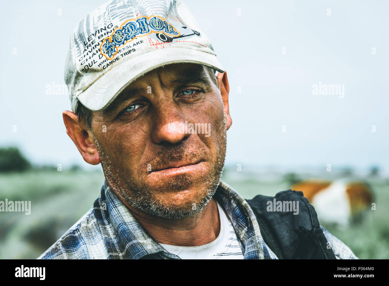 A smiling shepherd Banque de photographies et d'images à haute résolution -  Alamy