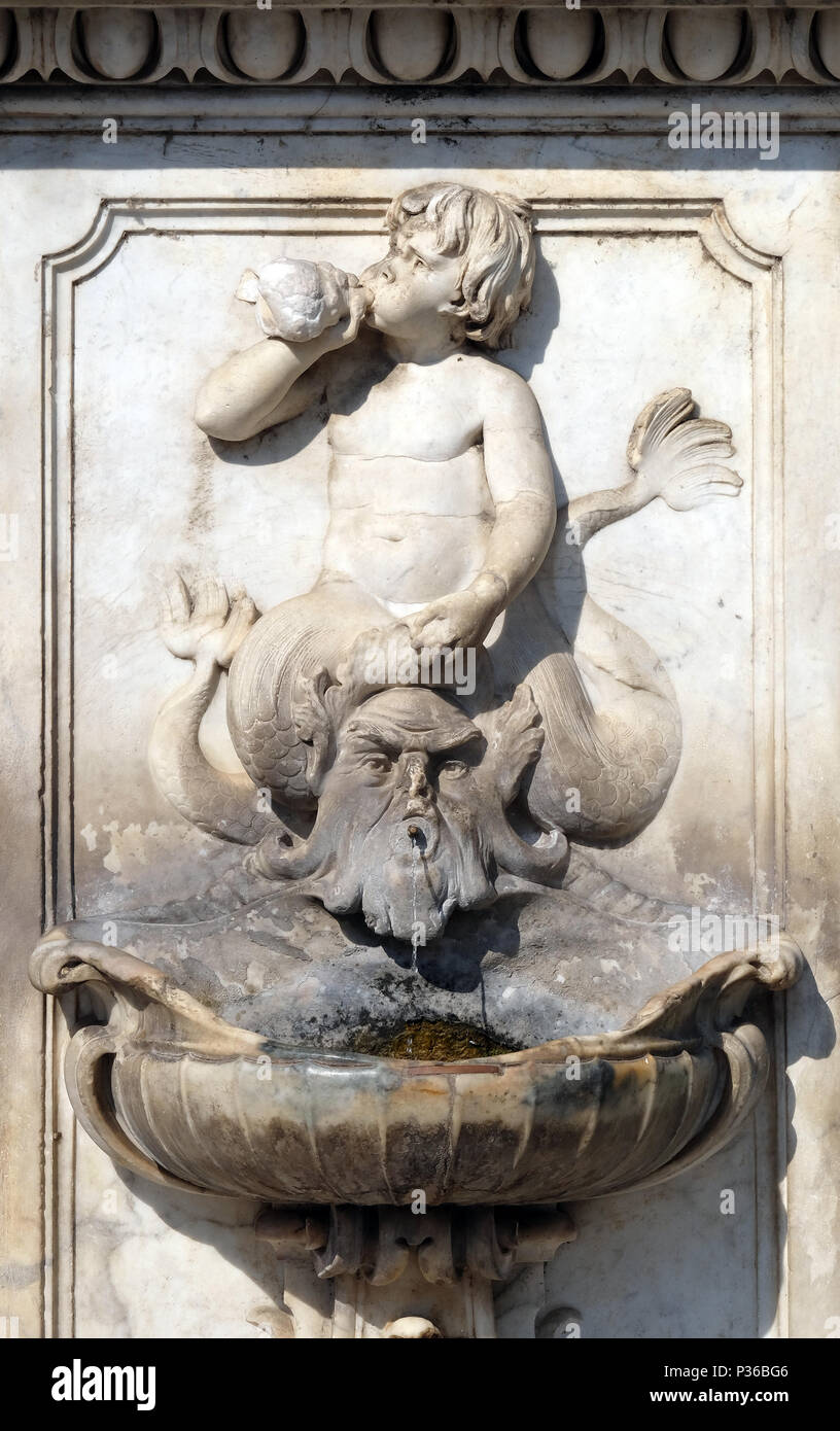 Vieille Fontaine d'eau potable à Pise, Italie Photo Stock Alamy — free download