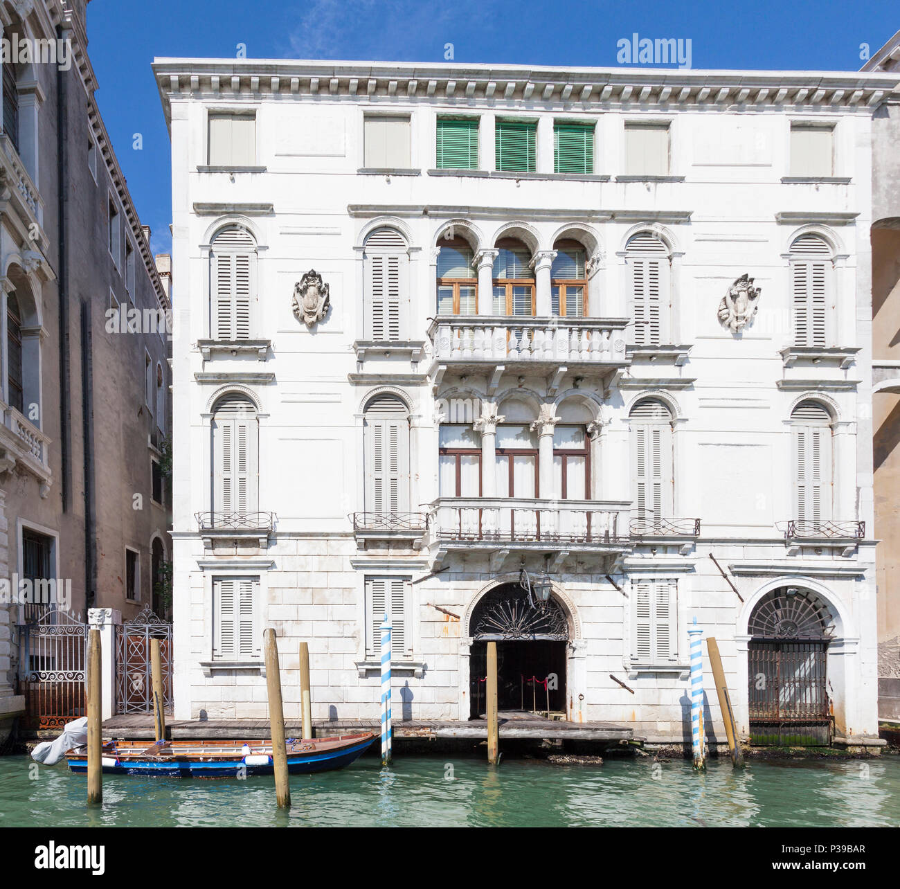 Palazzo Bernardo Nani, Grand Canal, Dorsoduro, Venise, Vénétie, Italie. 15e siècle palais Renaissance Banque D'Images