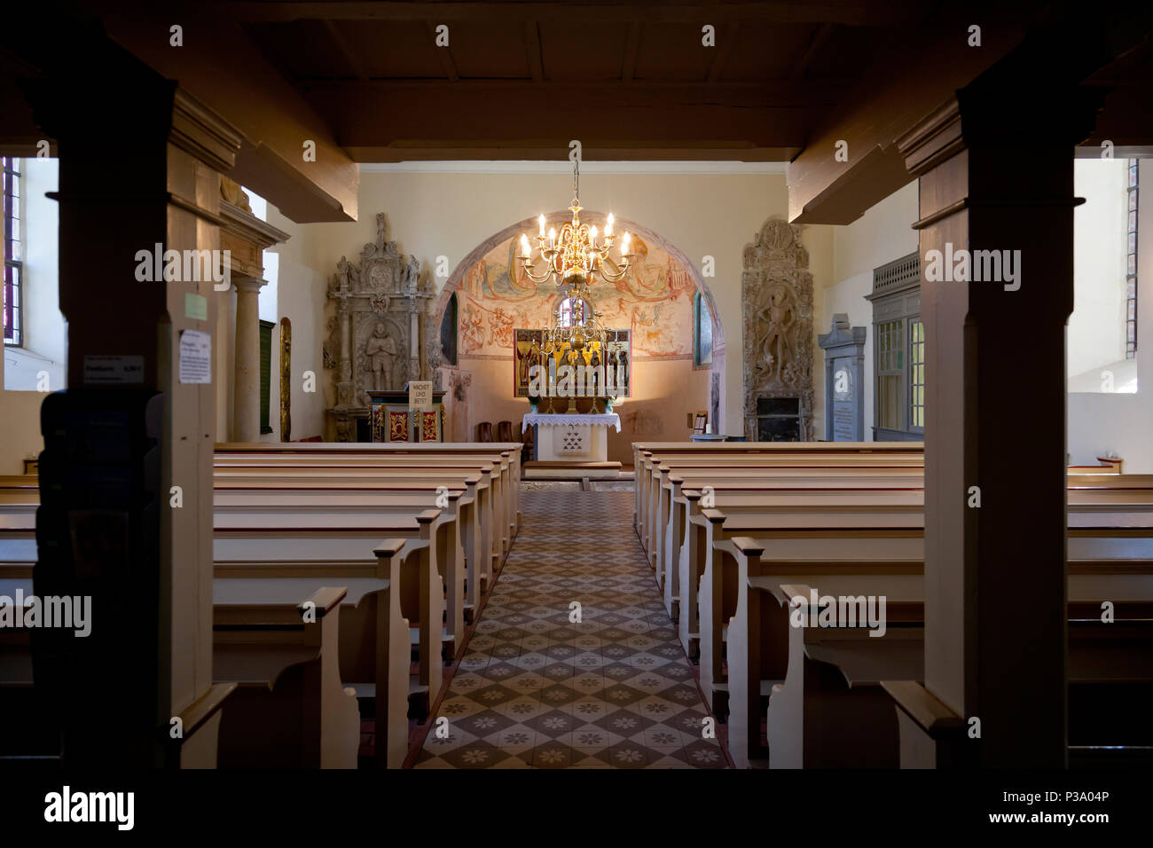 Ruehstaedt, Allemagne, vue de l'intérieur de l'église du village Protestant Banque D'Images