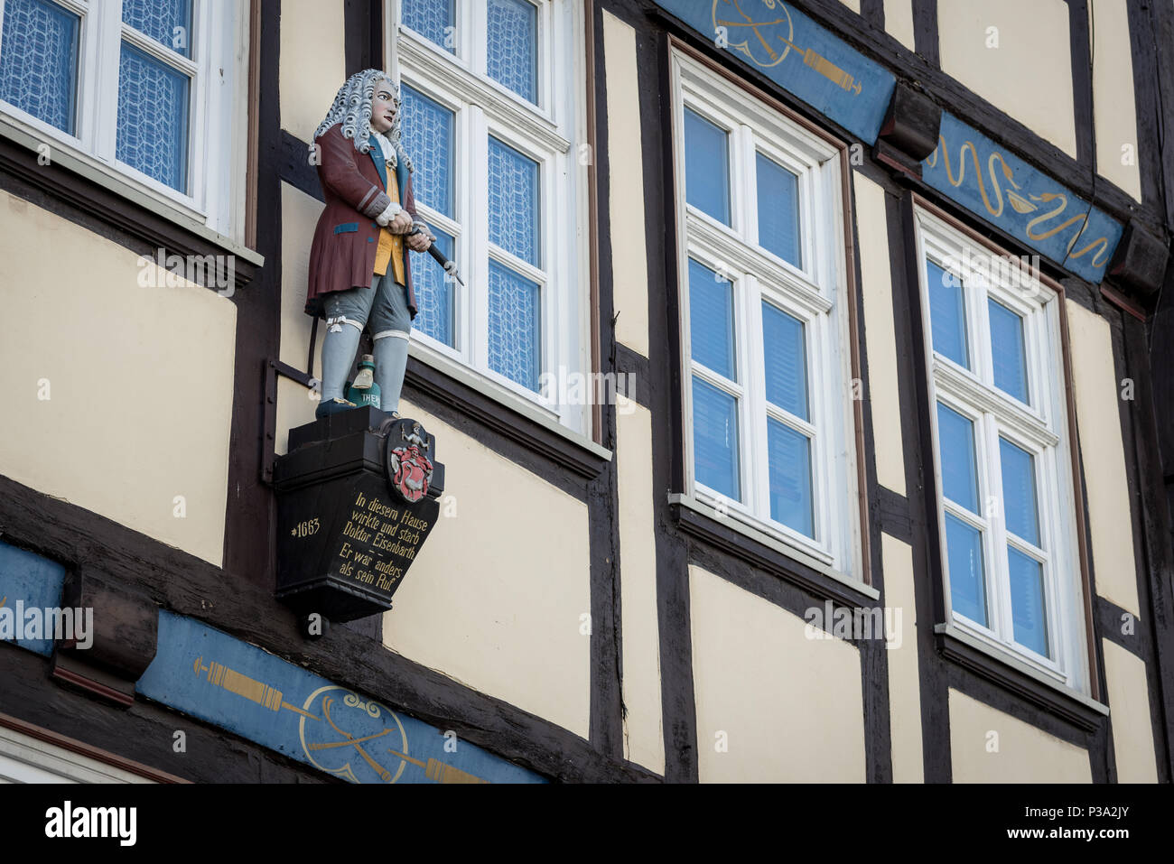 Hann. Muenden, Allemagne, statue en bois pour Médecin Eisenbarth à la maison de la mort Banque D'Images