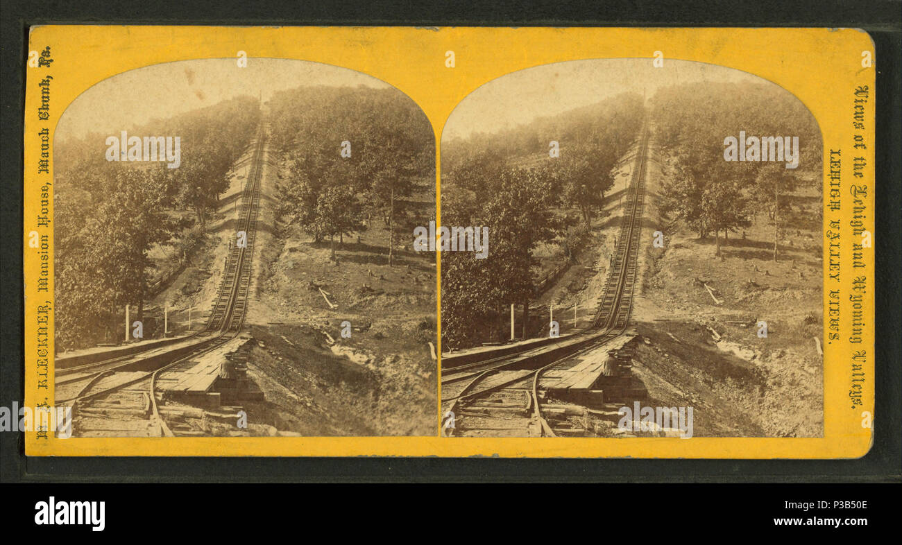 . Mount Pisgah avion. Longueur, 2341 pieds, 664 pieds de haut. Titre alternatif : un voyage autour du Switchback R. R. Couverture : 1868 ?-1885 ?. Mentions légales Source : 1868 ?-1885 ?. Article publié le 6-14-2006 numérique ; mis à jour le 2-13-2009. 197 Mount Pisgah avion. Longueur, 2341 pieds, 664 pieds de haut, par M. A. Arnould 3 Banque D'Images