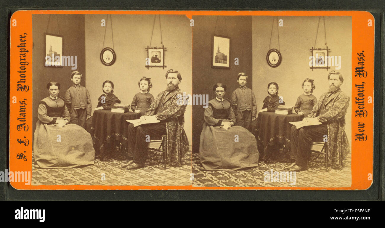 289 Studio portrait de famille, père de porter veste à motifs, par Adams, S. F., 1844-1876 Banque D'Images