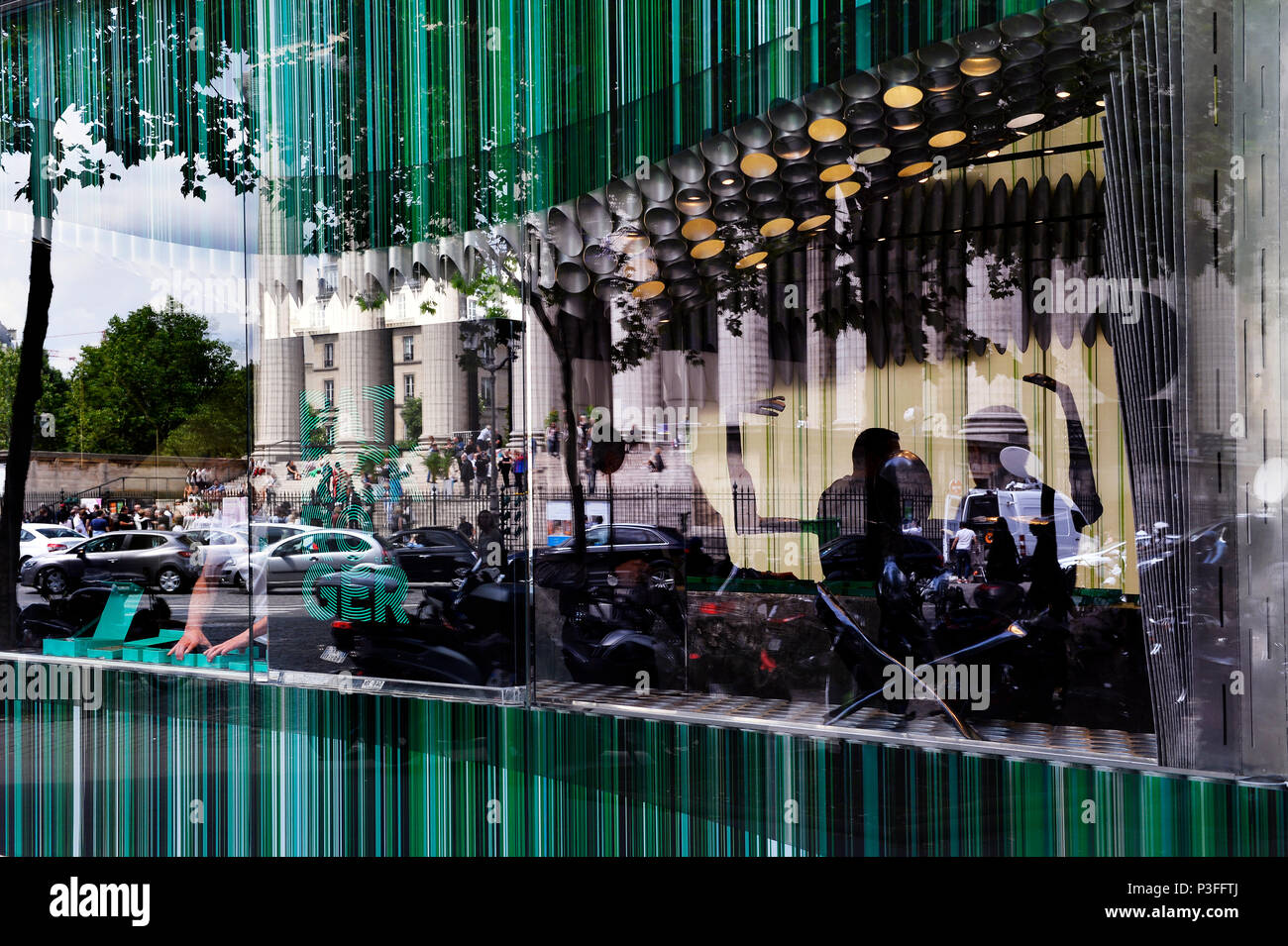 Magasin de chocolat Patrick Roger - Place de la Madeleine - Paris - France Banque D'Images