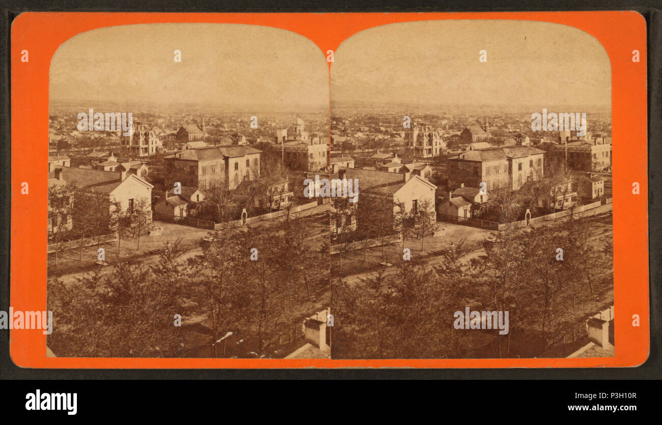 . Vue de la ville et des montagnes Wasatch, à partir de la nouvelle résidence de l'ancien Président B. Young. Titre alternatif : Vues du grand Ouest de la rivière Missouri jusqu'à l'océan Pacifique, de l'Utah série. Couverture : 1863 ?-1880 ?. Mentions légales Source : Salt Lake City, Utah : C. R. Savage, 1863 ?-1880 ?. Point numérique publié le 1-25-2006 ; mise à jour 2-13-2009. 359 Vue sur la ville et les montagnes Wasatch, à partir de la nouvelle résidence de l'ancien Président B. Young, par Savage, C. R. (Charles Roscoe), 1832-1909 Banque D'Images