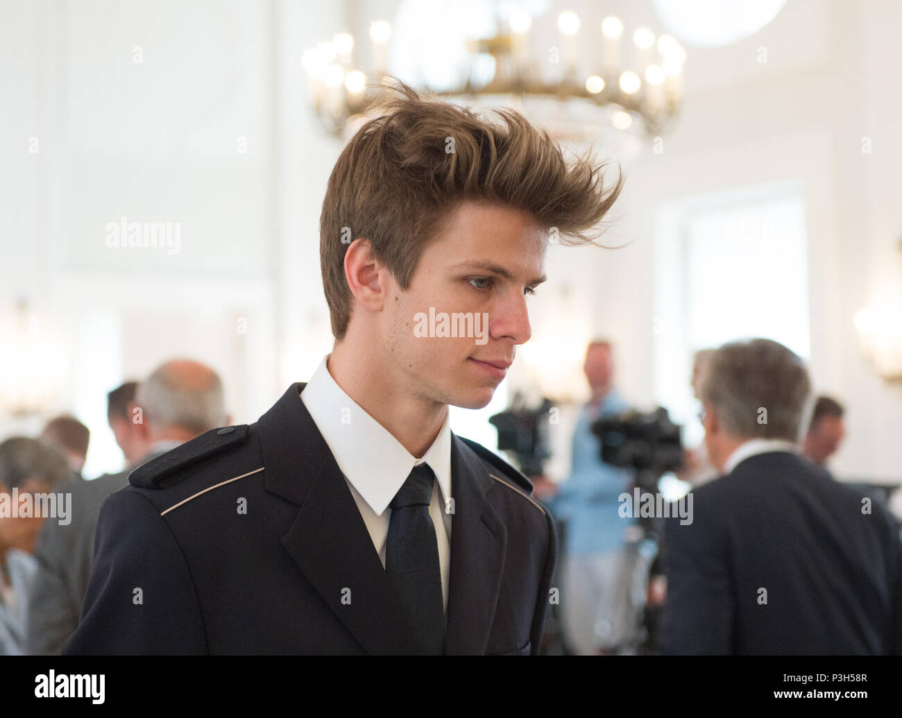 Berlin, Deutschland. 07Th Juin, 2018. Cavalier Ski Andreas WELLINGER (Weissbach) Bourse de la feuille de laurier d'argent et l'Ordre du mérite par le Président fédéral à Schloss Bellevue, Berlin, Allemagne le 07.06.2018. Utilisation dans le monde entier | Credit : dpa/Alamy Live News Banque D'Images